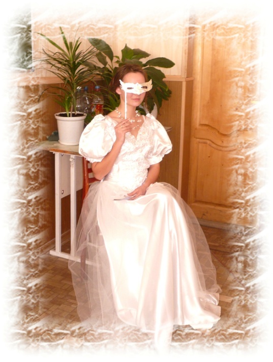 незнокомка в рамке